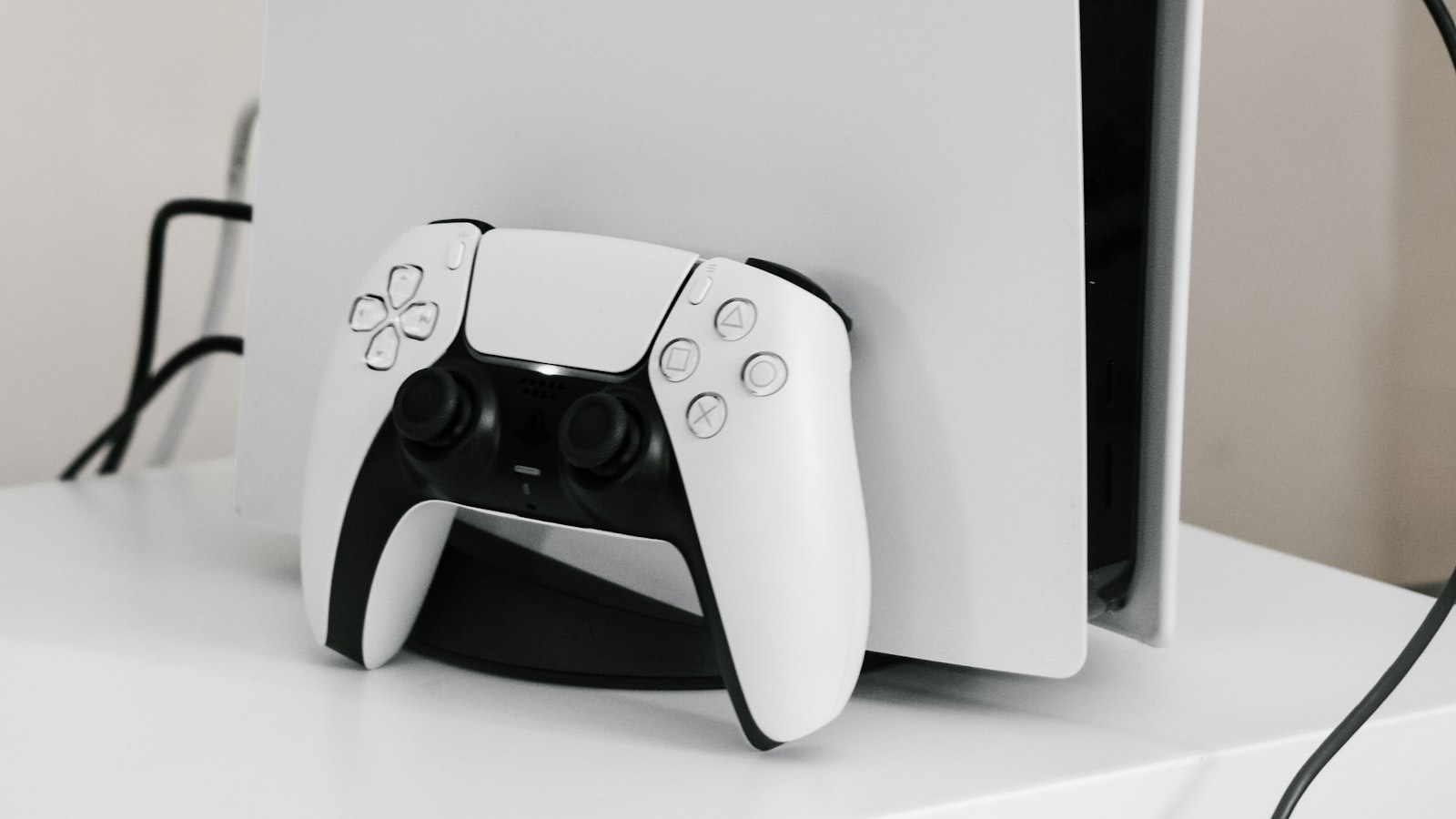 Console PS5 et sa manette